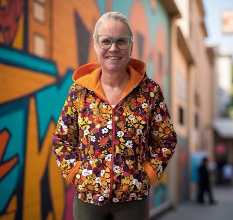 Tyzak Canvas Cropped Jacket - Size 12