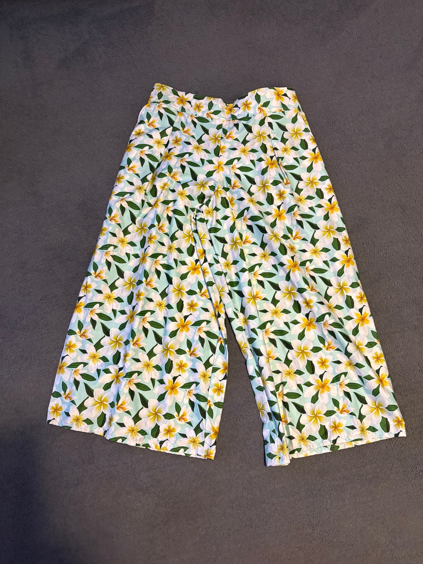 Culottes in stock - Size 14